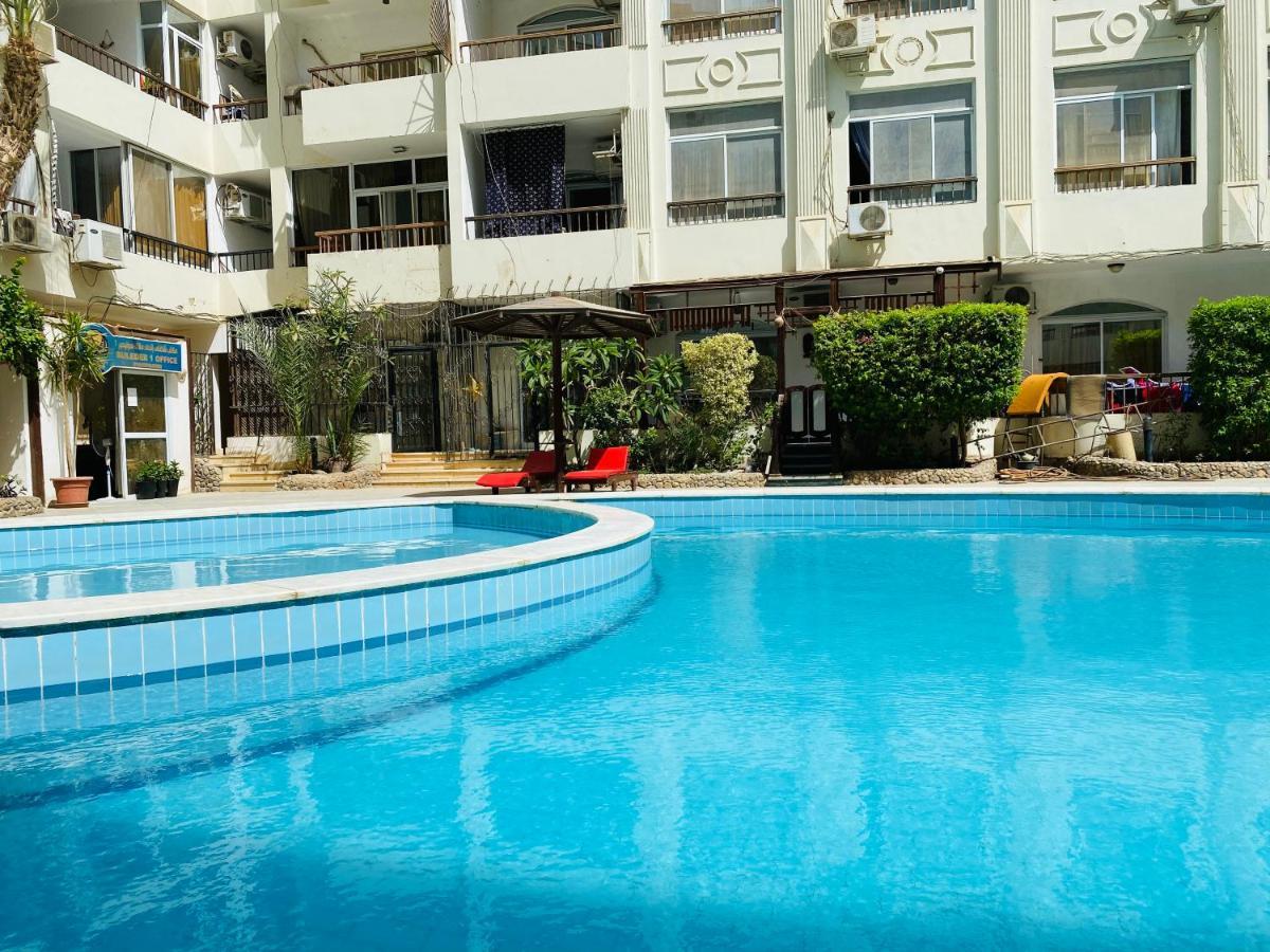 Solider Dali Hurghada Exterior photo