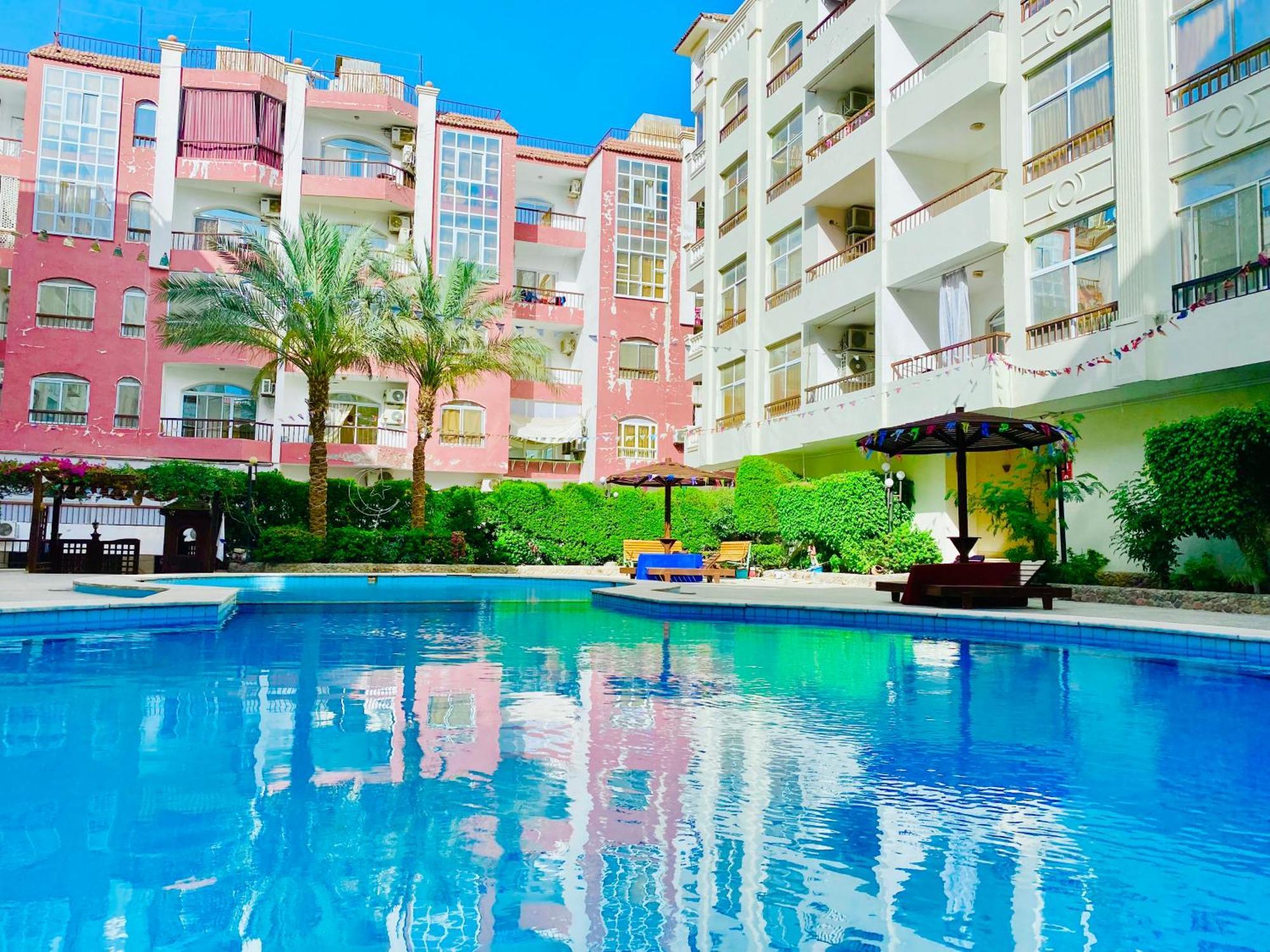 Solider Dali Hurghada Exterior photo